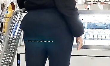 Lengthy Donk GILF