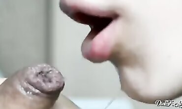 Hot Russian Amateur Gives Impressive Blowjob and Handjob