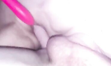 Milf Anal Double Penetration with Dual Plug