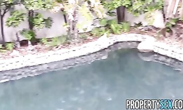 Petite Blonde Real Estate Agent Gets a Hardcore Outdoor Fuck