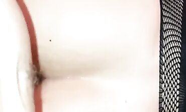 StrapOnPEGGy Gets Anal Orgasm in Romantic Amateur Session