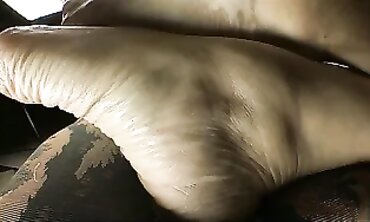 Powerful Aroma: POV Milf Foot Fetish With Caning