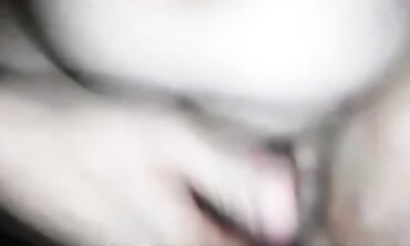 POV: Quick Amateur MILF Sex in Tights