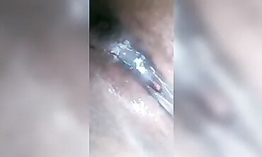 TEENS PLAYS WITH VULVA INWARDS UBER SCREWS THE DRIVER