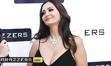 Thicc MILF Ava Addams Takes a Big Cock on the Red Carpet