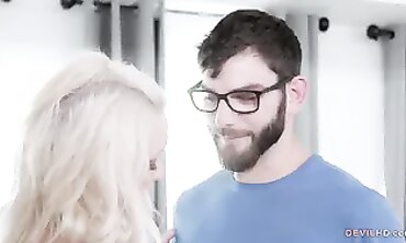 Kenzie Taylor Cheats While Husband Is Away