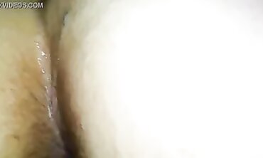 Curvy Cougar Swallows Every Drop In This Amateur Homemade Scene