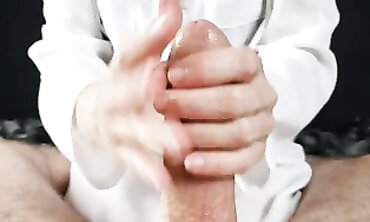Alice White Gets a Massive POV Handjob