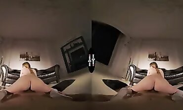 Scarlett Jones Strips Her Lingerie in DarkRoomVR