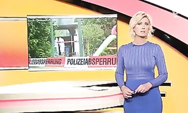 Kamilla Senjo: POV Milf in High Heels