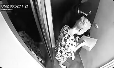 Postal Worker Catches Wife's Hotwife BJ