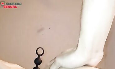 Latina MILF Valentina Chili Gets a Vibrator Creampie
