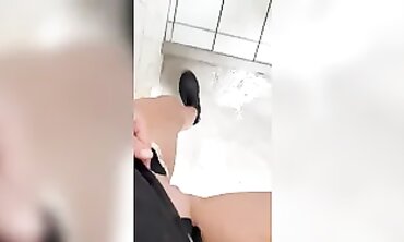Amby Squirtprincess: Risky Public Shower Squirt Session