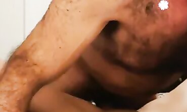 Petite Latina MILF Chainjulious Enjoys Amateur Missionary Sex