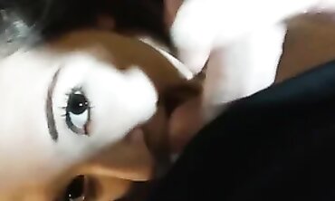 Foolish MILF Tramp Gives Stepdad a Deepthroat Blowjob