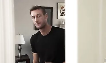 Lacy Lennon Gets Rough Massage and Blowjob from Ryan Mclane