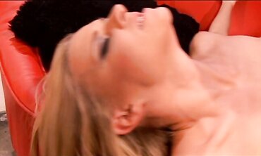 Hannah Is Greedy For Dinky Deep In Her Culo And She Likes To Gargle It Tidy