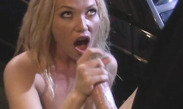 Ava Vincent Can't Wait So She Nails On The Spandex Hood Of A Van In A Parking Bunch