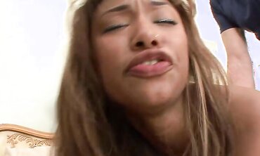 Bella Moretti Has A Father With A Edible Tooth