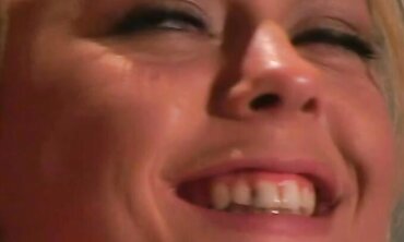 Young Stuff trio - JESSIE J