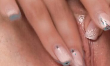 Jamie Lynn Is A Buxom Damsel Who Is Having A Solo Onanism Sesh Here