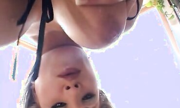 Alicia Rhodes And Selena Platinum Make Out And Deepthroat 2 Men Off