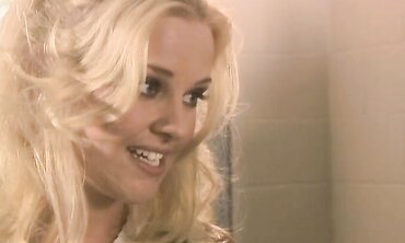 Brittney Skye Takes It In The Labia From Her Paramour