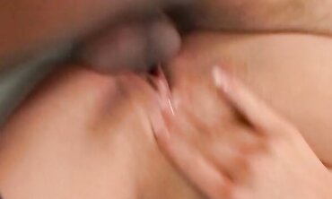 Courtney Simpson Thirsts Spunk