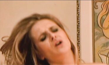 Jane Darling Has A Facial Cumshot Money-Shot Finishing