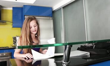 Marissa Mae Gets Nailed Wet two