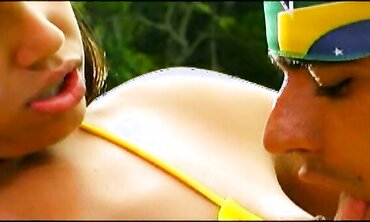 Sara Lemos Butt-Fucked On The Beach