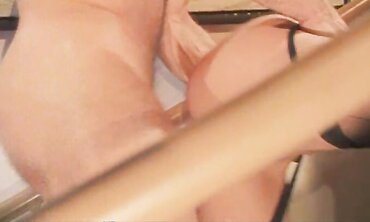 Facial Cumshot Jizz Shot, Clean-Shaved Cooter, One on One, Tights
