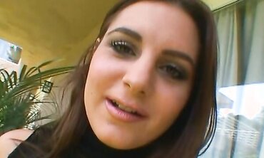 Ariana Jollee Exposed