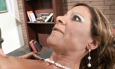 Demi Delia Is A Cougar