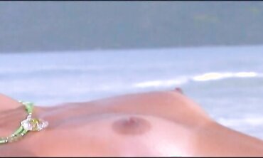 Gisele Prodo Gets Spunk On Her Face In A Tropical Setting