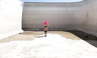 POV Outdoor Anal with a Redhead Babe on Roller Skates
