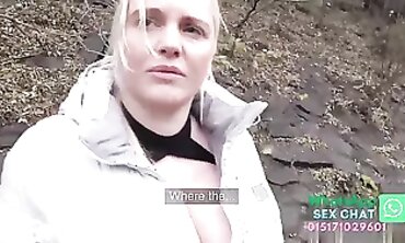 POV: Milf mit großen Titten wird im Park aufgerissen