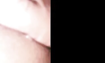 Susy Gets Fingered and Jerks Off in the Bathroom
