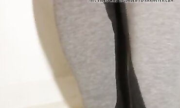 Shower Masturbation and Peeing in Gray Leggings