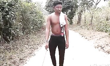 Blind Guy Gets Benefits From Helpful Dame