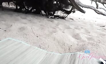 POV Beach Blowjob With Joy And On