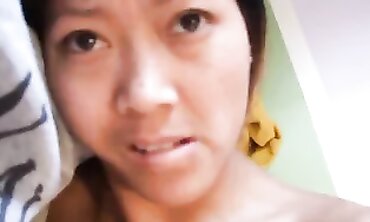 Amateur Asian Brunette Deep Throat and Blowjob Session