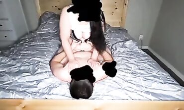 Busty MILF Mom Gets Crammed in Leggings