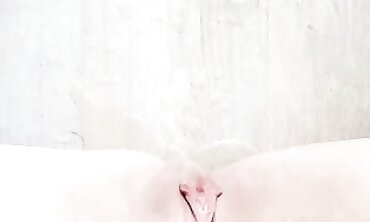 Russian MILF Omega_89 Pisses In Solo POV