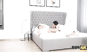 Lady Zee & Sister Offer Lucky Bro Ultimate Rimming