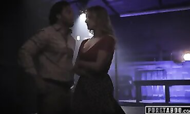 Eliza Eves Gets Curious and Joins a Muddy College Orgy