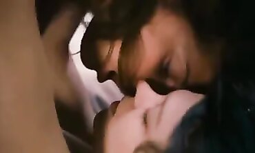 Adele Exarchopoulos and Lea Seydoux Sapphic Vid With AMV