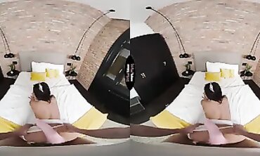 Lana Roy Anal VR Experience