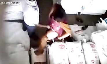 Mene Malik Se Paise Mange To Godam Me Bulakar Meri Chudai Ki