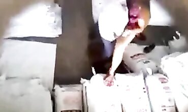 Mene Malik Se Paise Mange To Godam Me Bulakar Meri Chudai Ki